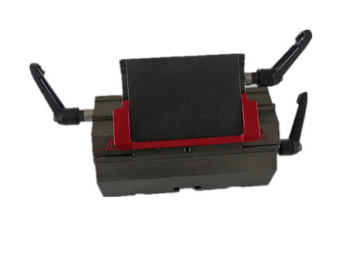 Blade holder